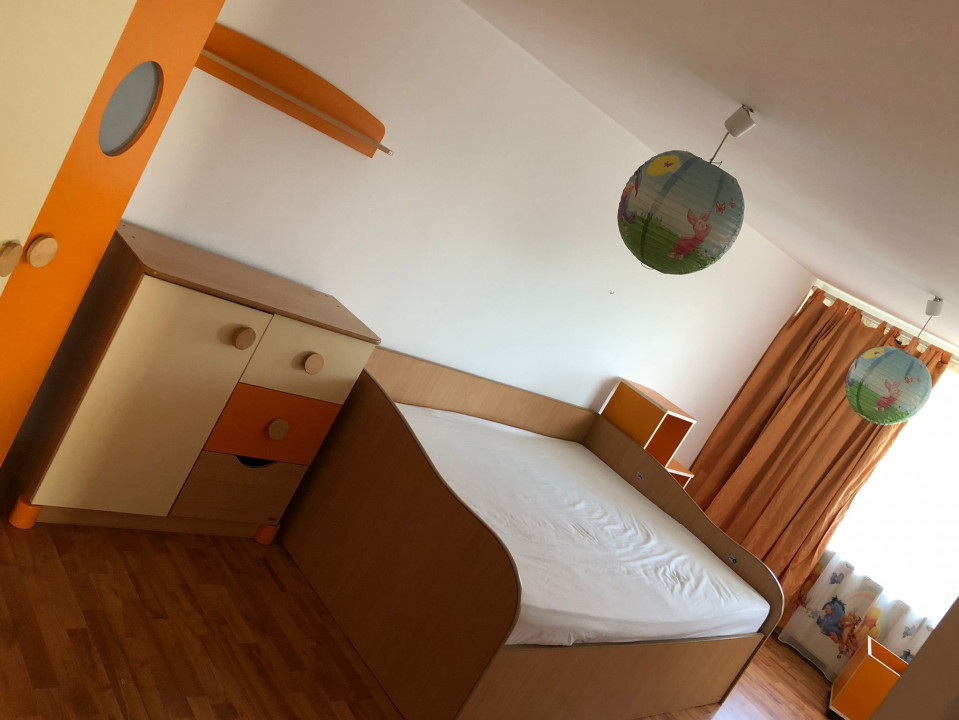 Casa | Vila | Gavana | Mobilata si utilata | Parter &amp; Mansarda — fotografie 13