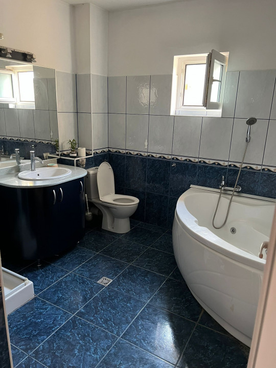 Casa | Vila | Gavana | Mobilata si utilata | Parter &amp; Mansarda — fotografie 18