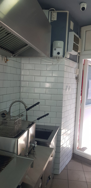 Tudor Vladimirescu | 14 mp | Pizzerie | Fast Food | Trafic Pietonal Intens | T17 — fotografie 2