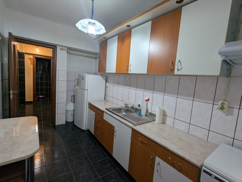 Apartament 3 camere Baia Mare zona Traian 2 Bai Balcon — fotografie 3