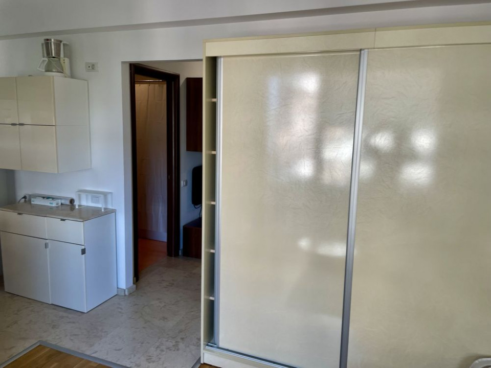 Baneasa | Studio | Centrala proprie | Proximitate transport | ZOO | Balcon | — fotografie 3