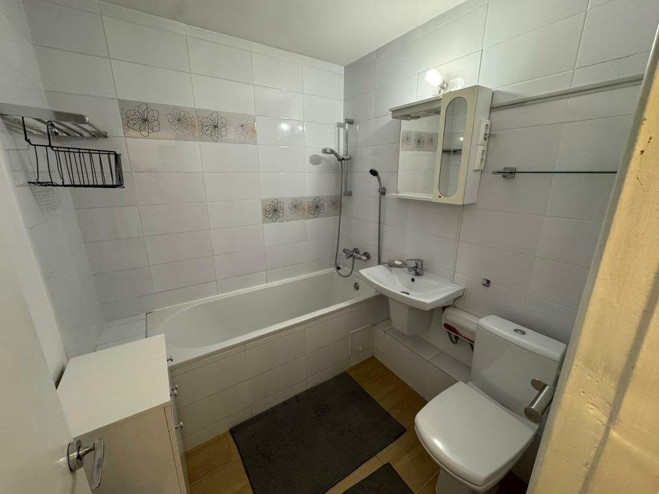 13 Septembrie | 3 camere | Semidecomandat | Boiler |  Balcon |  — fotografie 7
