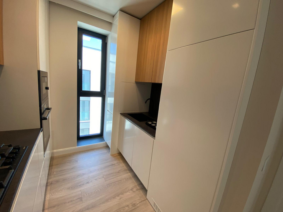 2 Camere de lux cu balcon si parcare subterana in Complex Tomis Park — fotografie 4