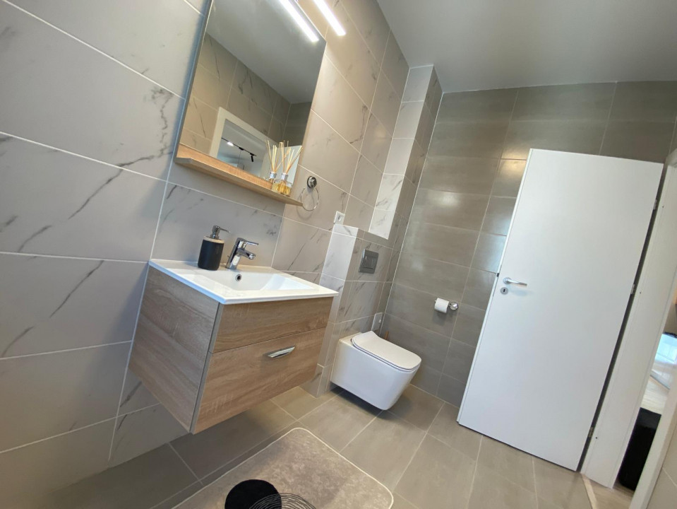 2 Camere de lux cu balcon si parcare subterana in Complex Tomis Park — fotografie 18