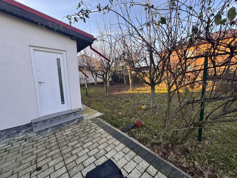 Casa Glina | 300 mp utili | 1000 mp teren | 9 Camere | 4 Bai  — fotografie 9