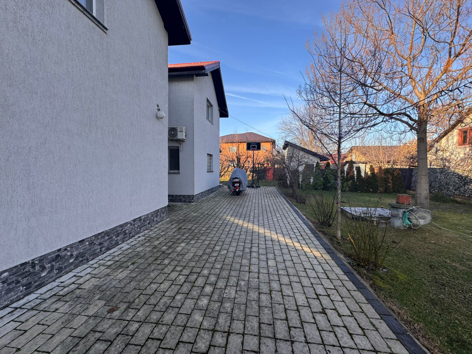 Casa Glina | 300 mp utili | 1000 mp teren | 9 Camere | 4 Bai  — fotografie 10