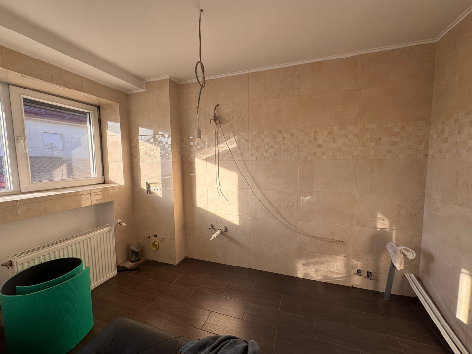 Casa Glina | 300 mp utili | 1000 mp teren | 9 Camere | 4 Bai  — fotografie 20