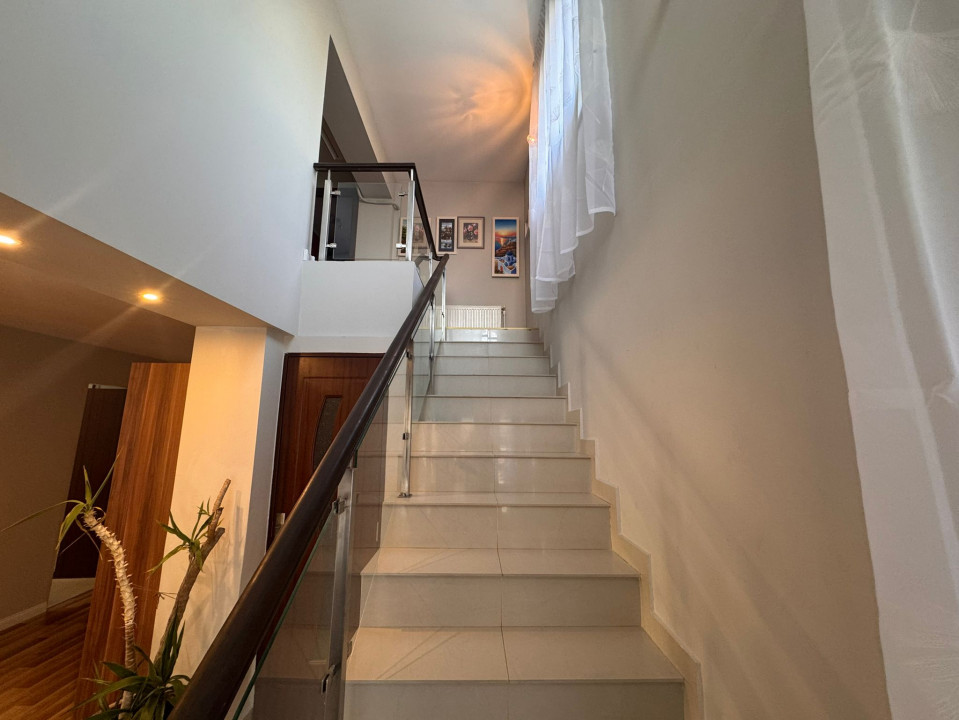 Casa Glina | 300 mp utili | 1000 mp teren | 9 Camere | 4 Bai  — fotografie 30
