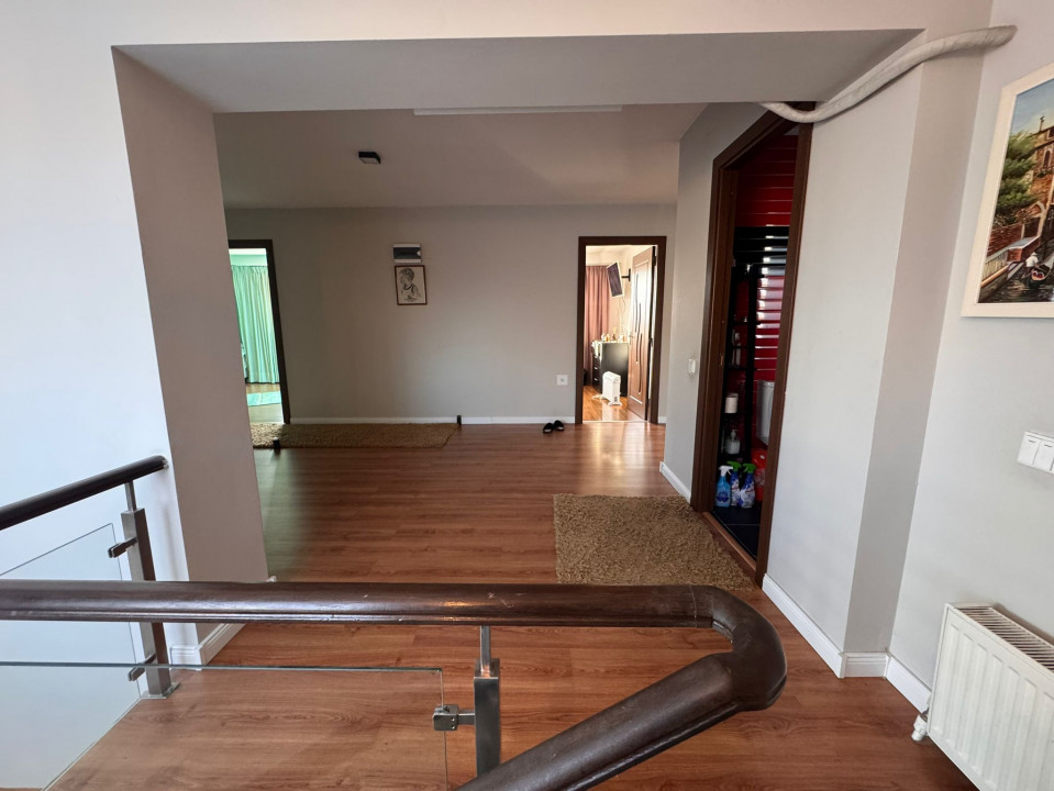 Casa Glina | 300 mp utili | 1000 mp teren | 9 Camere | 4 Bai  — fotografie 31