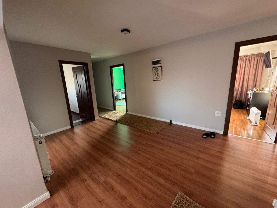 Casa Glina | 300 mp utili | 1000 mp teren | 9 Camere | 4 Bai  — fotografie 32