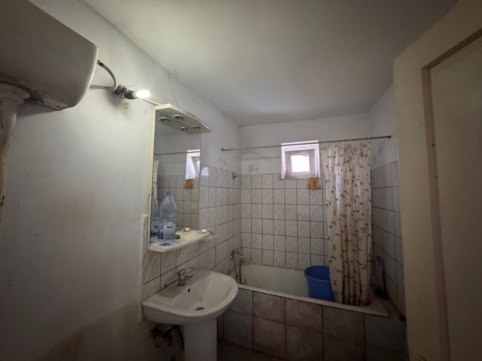 Casa Glina | 300 mp utili | 1000 mp teren | 9 Camere | 4 Bai  — fotografie 40