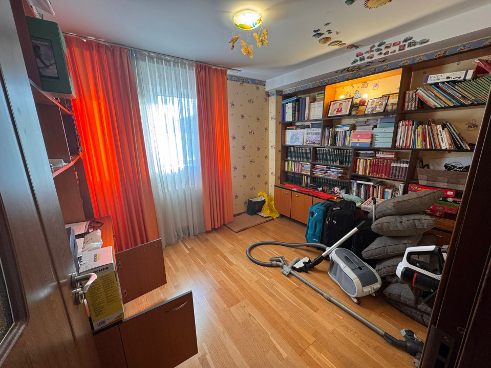 Casa Glina | 300 mp utili | 1000 mp teren | 9 Camere | 4 Bai  — fotografie 43