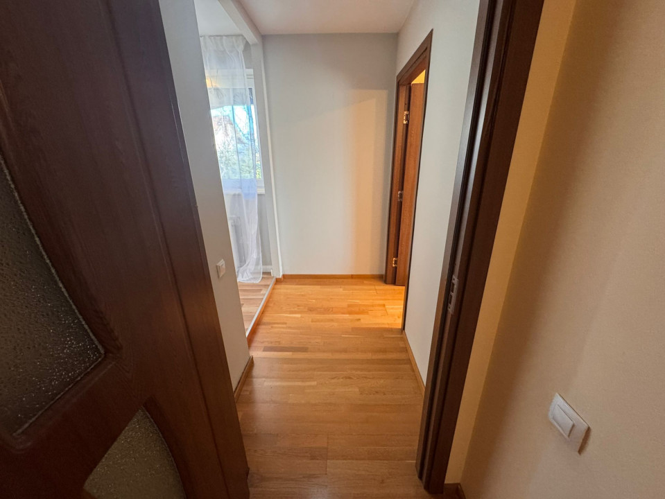 Casa Glina | 300 mp utili | 1000 mp teren | 9 Camere | 4 Bai  — fotografie 46
