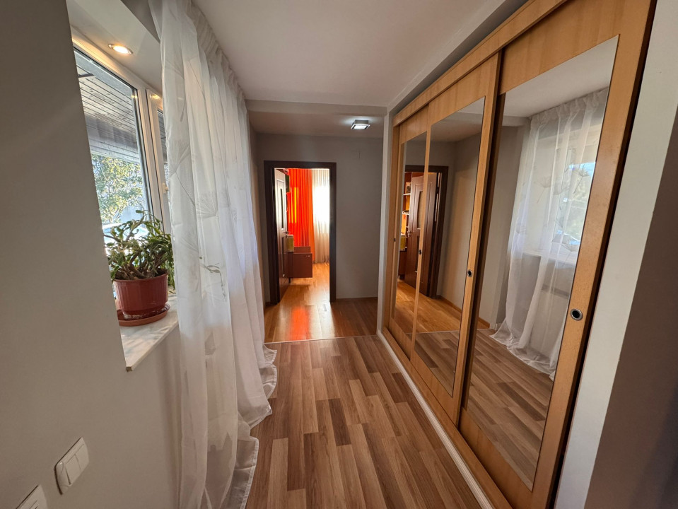 Casa Glina | 300 mp utili | 1000 mp teren | 9 Camere | 4 Bai  — fotografie 47
