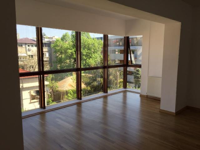  Apartament 5 Camere Herastrau Bucuresti — fotografie 24