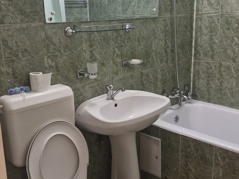 2 Camere Eroii Revolutiei Bucuresti — fotografie 8