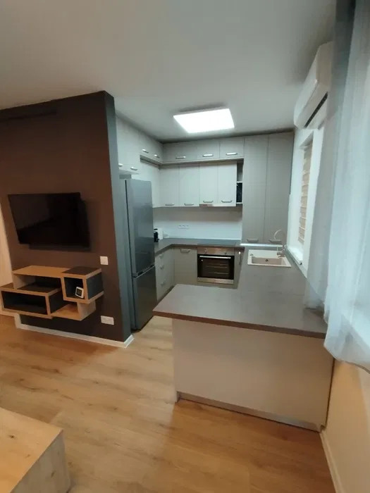 Apartament 2 Camere Daliei Baia Mare Lux 2 parcari Terasa Incalzire pardoseala — fotografie 2