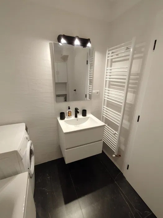 Apartament 2 Camere Daliei Baia Mare Lux 2 parcari Terasa Incalzire pardoseala — fotografie 8