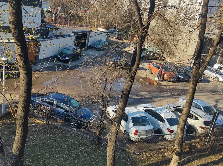 Garsoniera Costin Georgian Bucuresti — fotografie 7