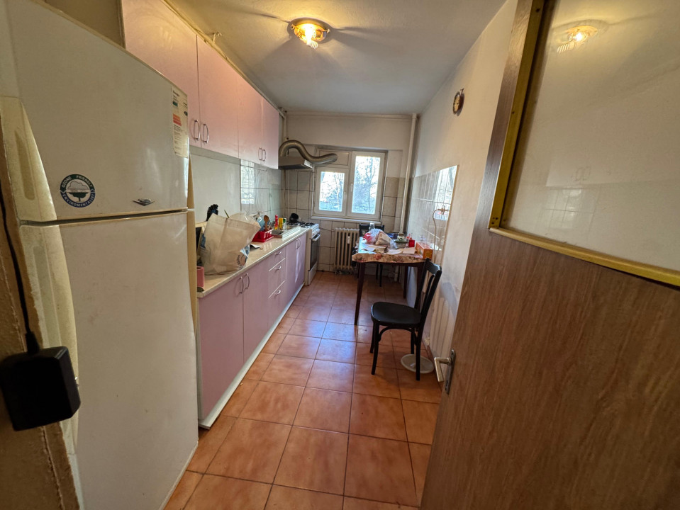  Apartament 3 Camere Crangasi Bucuresti — fotografie 2