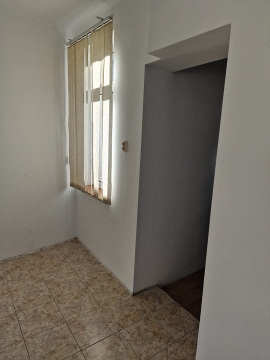 Apartament 2 camere Ultracentral Palatul Culturii Ploiesti — fotografie 3