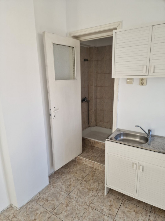 Apartament 2 camere Ultracentral Palatul Culturii Ploiesti — fotografie 5