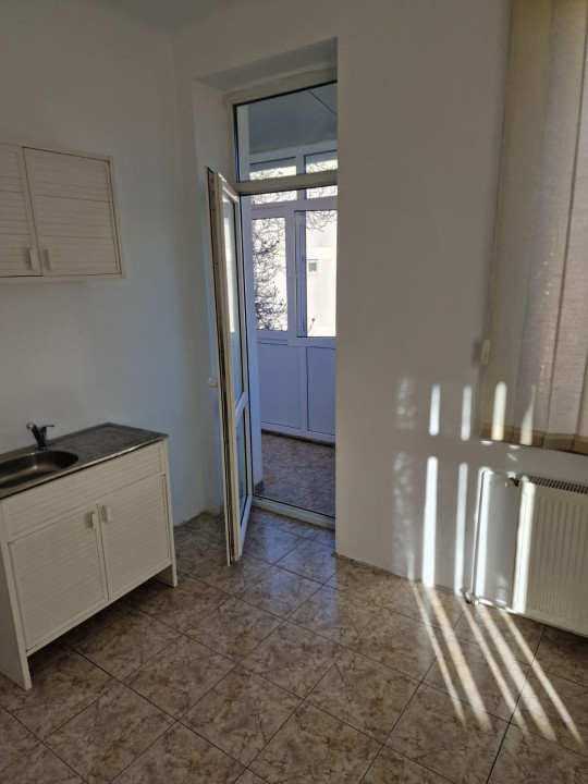 Apartament 2 camere Ultracentral Palatul Culturii Ploiesti — fotografie 6