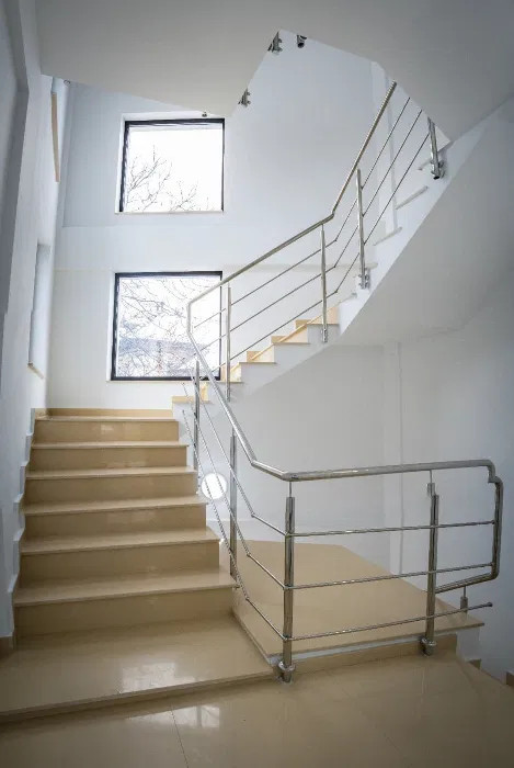 Inchiriez Spatiu Comercial | Centru | Parter | Centrala | Craiova — fotografie 2