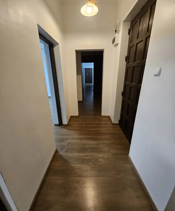  Apartament Nemobilat 4 Camere Central Ploiesti — fotografie 3