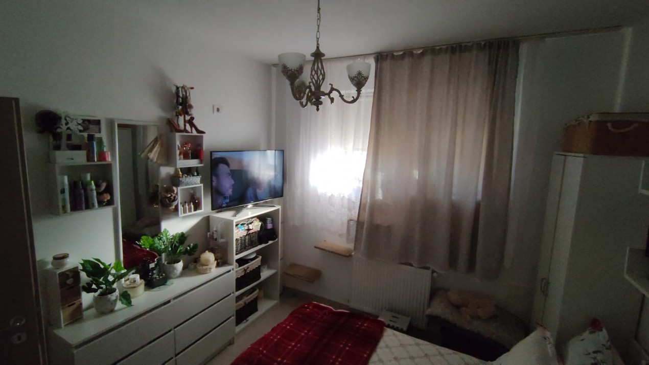  Apartament 3 Camere  Rosu — fotografie 6