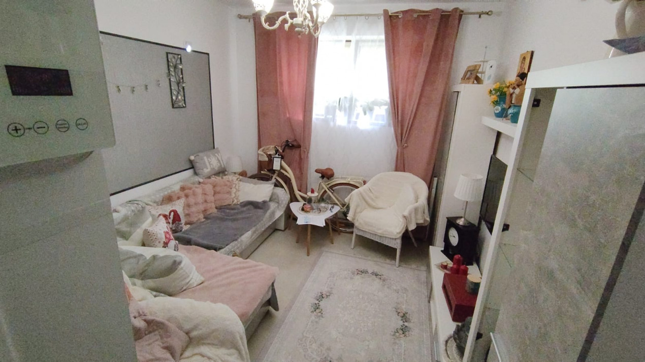  Apartament 3 Camere  Rosu — fotografie 10