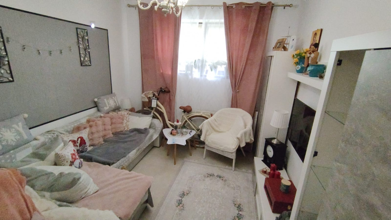  Apartament 3 Camere  Rosu — fotografie 11