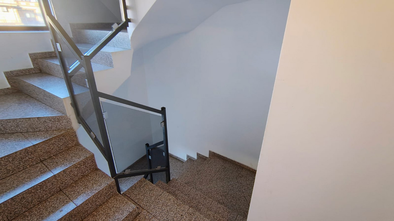  Apartament 3 Camere  Rosu — fotografie 15