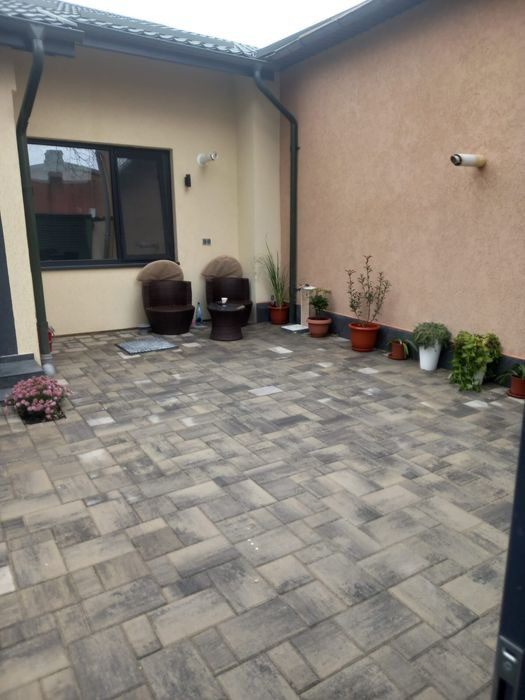 Casa 3 Camere Central Popesti-Leordeni — fotografie 3
