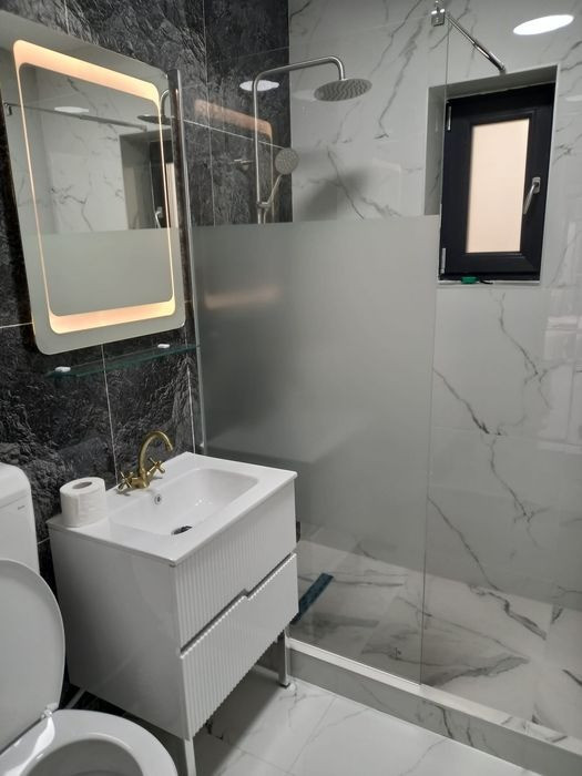Casa 3 Camere Central Popesti-Leordeni — fotografie 8