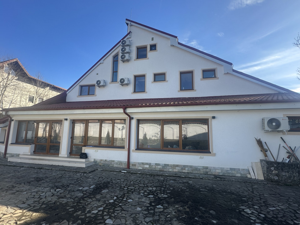 Vila tip pensiune  10 Camere  Snagov — fotografie 34
