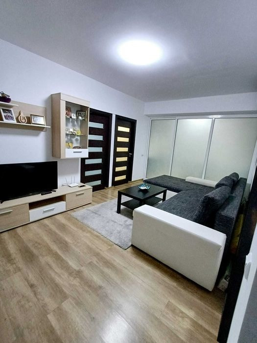  Apartament 3 Camere Central Popesti-Leordeni — fotografie 2