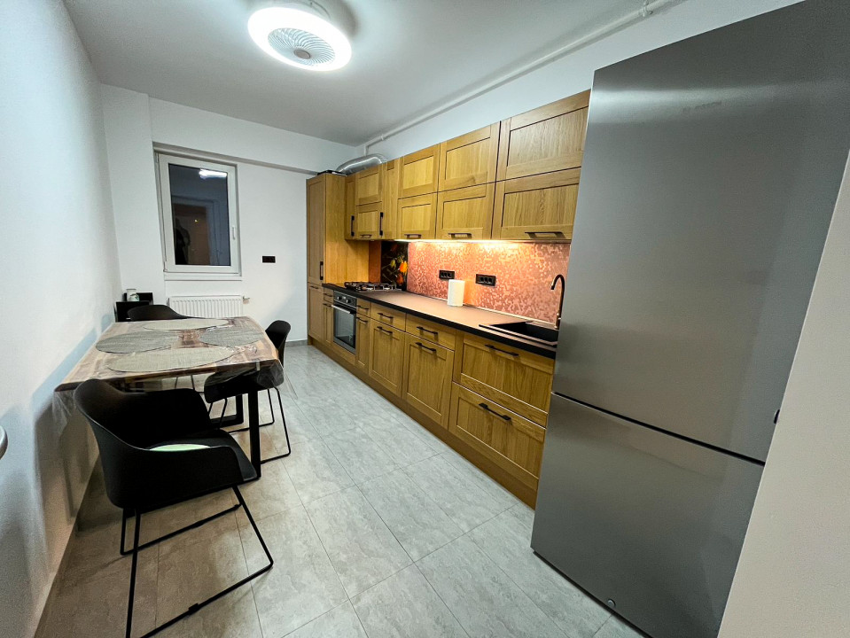2 Camere decomandat de inchiriat la Granvia zona Vivo Constanta — fotografie 8