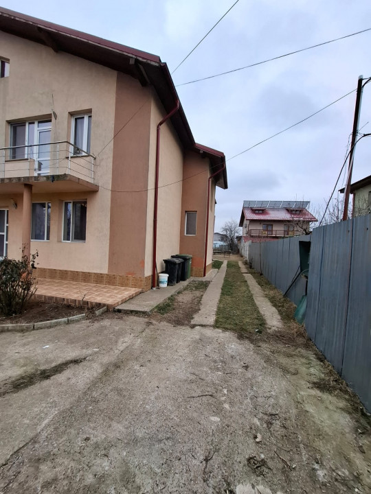 Vila/Duplex Rahova Bucuresti 421 MP 10 Camere — fotografie 2