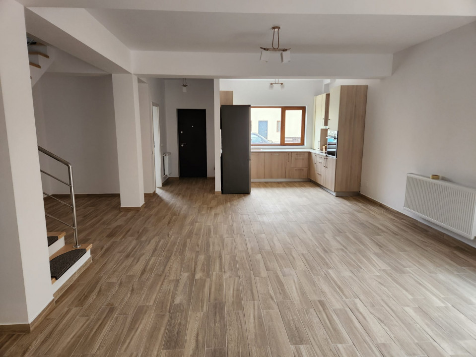Casa 4 CAMERE GreenCity TERASA Pet Friendly  — fotografie 28