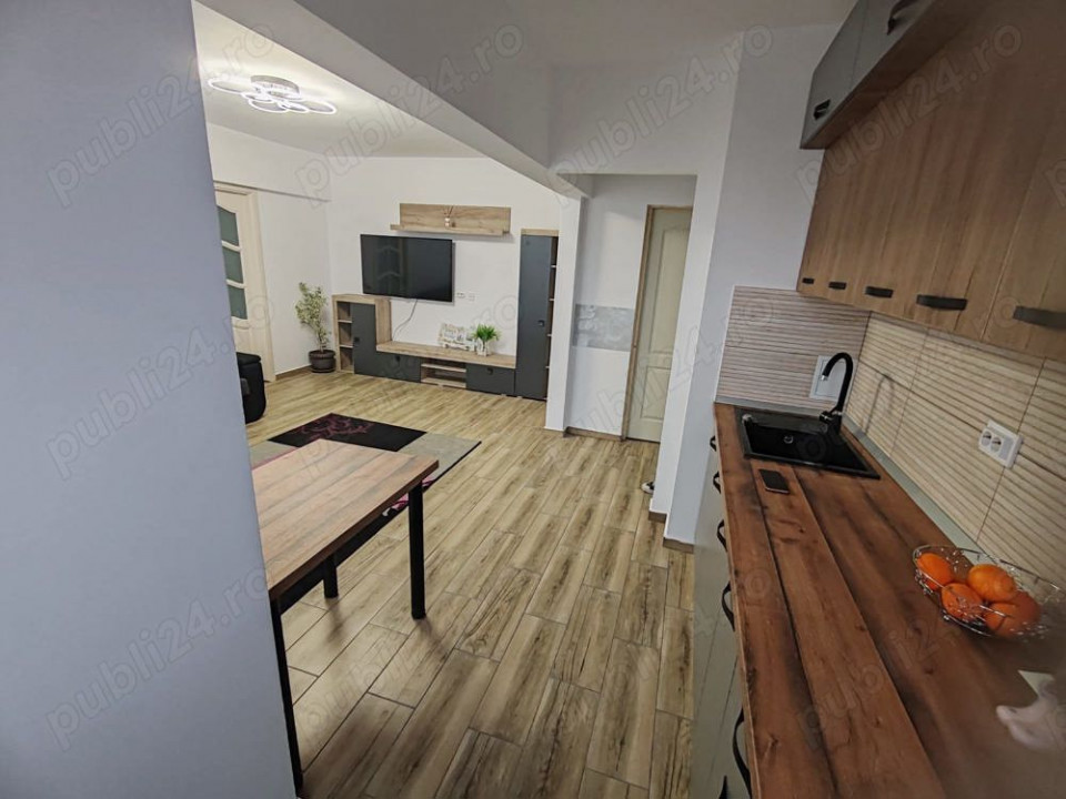  Apartament 3 Camere Central Ploiesti — fotografie 3