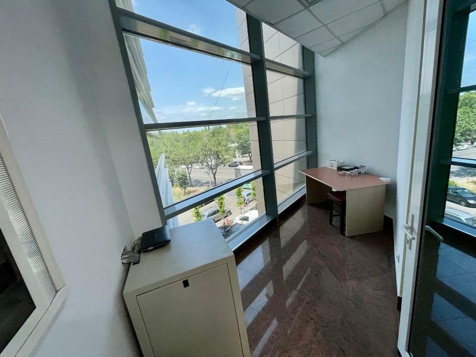 Spatiu De Birouri-Zona Baneasa  — fotografie 6