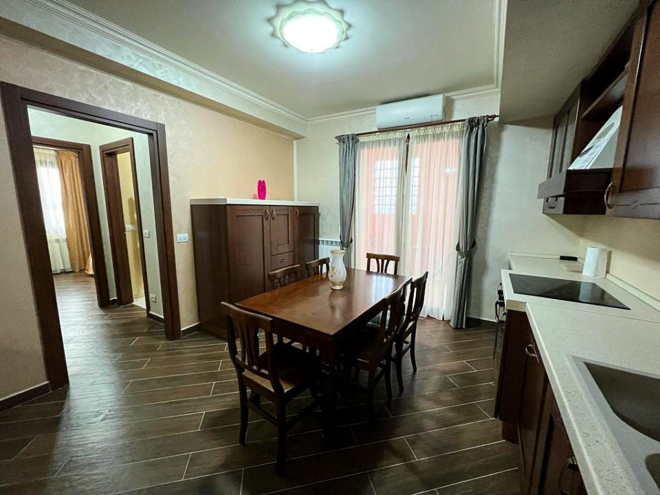 3 Camere Modern cu balcon de inchiriat in Mamaia Central — fotografie 6