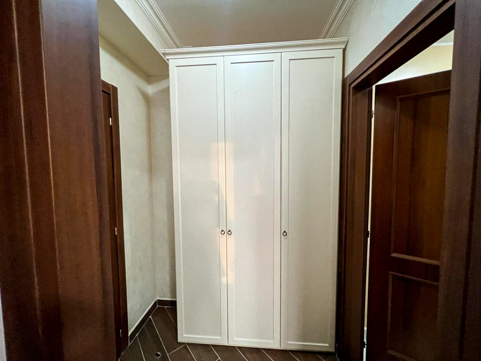 3 Camere Modern cu balcon de inchiriat in Mamaia Central — fotografie 16