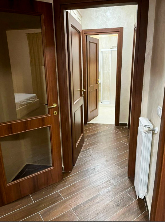 3 Camere Modern cu balcon de inchiriat in Mamaia Central — fotografie 21