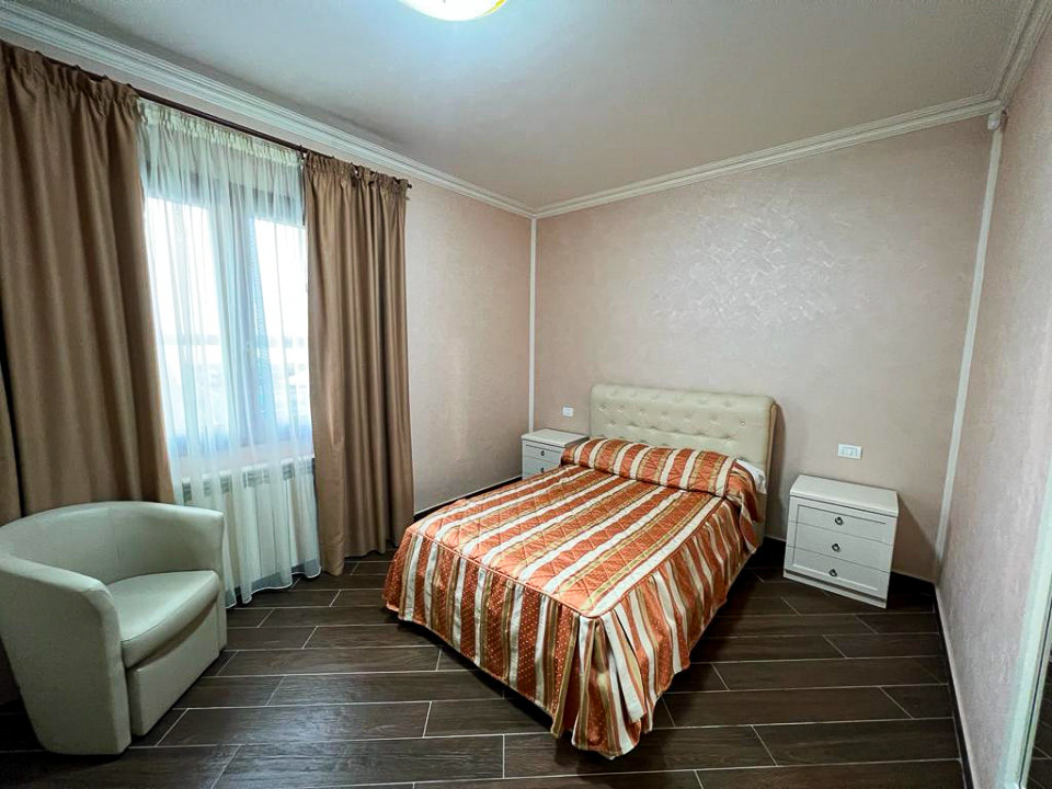3 Camere Modern cu balcon de inchiriat in Mamaia Central — fotografie 14