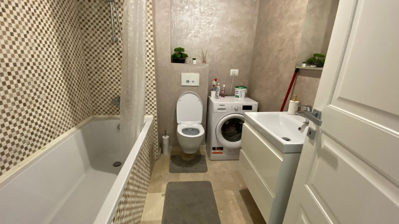 Studio de lux de inchiriat in zona Tomis Plus cu loc de parcare — fotografie 6