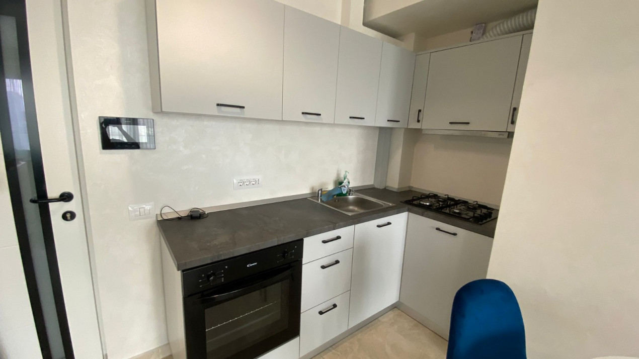 Studio de lux de inchiriat in zona Tomis Plus cu loc de parcare — fotografie 5