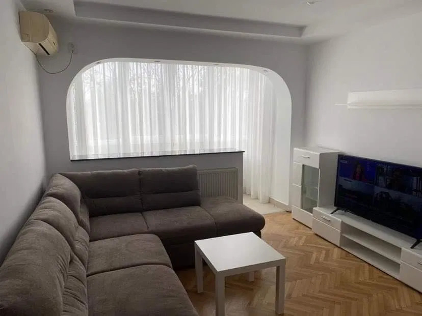 2 Camere | Piata Victoriei-Guvern | Bucuresti — fotografie 2