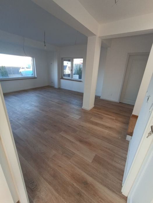 Casa  6 Camere Visani Iasi — fotografie 2